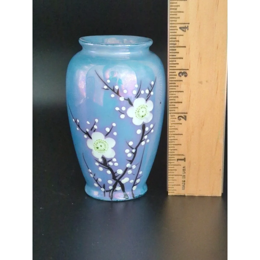 Vintage Blue Luster Dogwood Flower Vase 3.75 Inch Porcelain Ginger Jar Japan